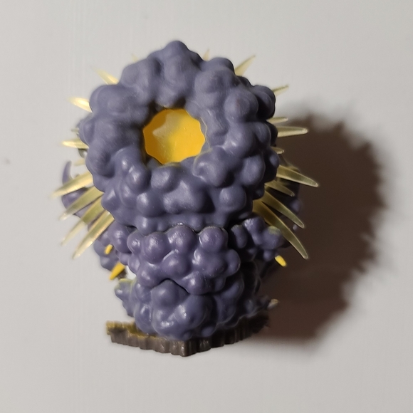 Pokémon Arceus Figurine - Picture 3 of 5